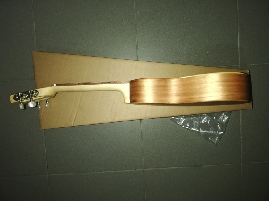 Cavaquinho half bodies matte varnish64175167748481122