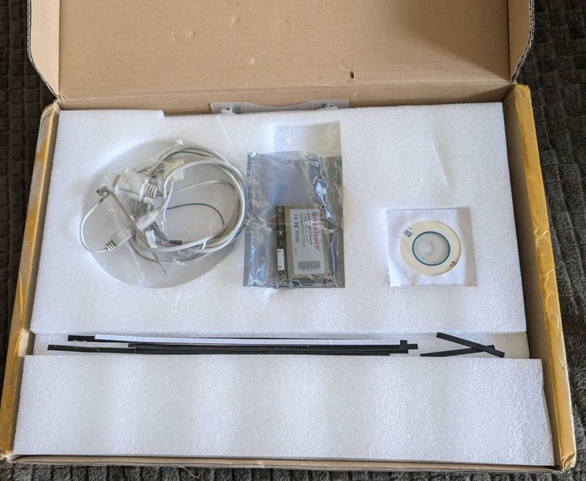 17" Touchscreen ультразвуковой 6мм COM port