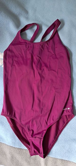 Dwa stroje pływackie plus gratis strój kąpielowy