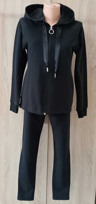 Костюм спортивний трикотажний жіночий  чорний Італія. Розмір ХS