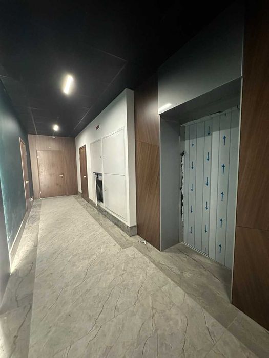 Продам 2-комнатную квартиру в новострое в центре (ЖК Форест Хил)