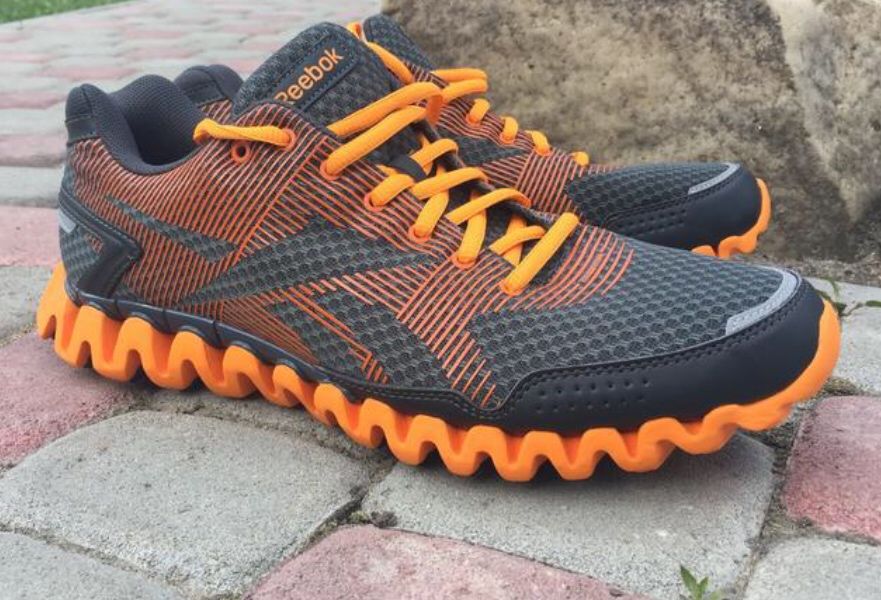 Reebok чоловічі кросівки розмір 44,5