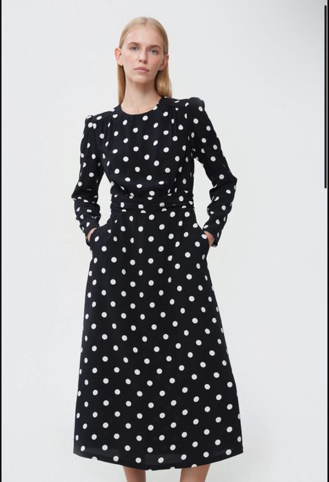 Нова сукня Must Have