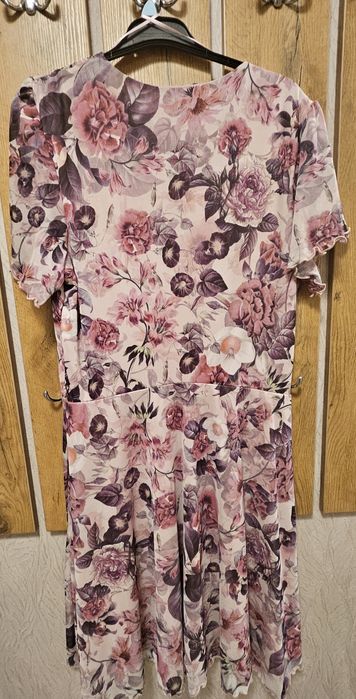 Sukienka Mohito nowa