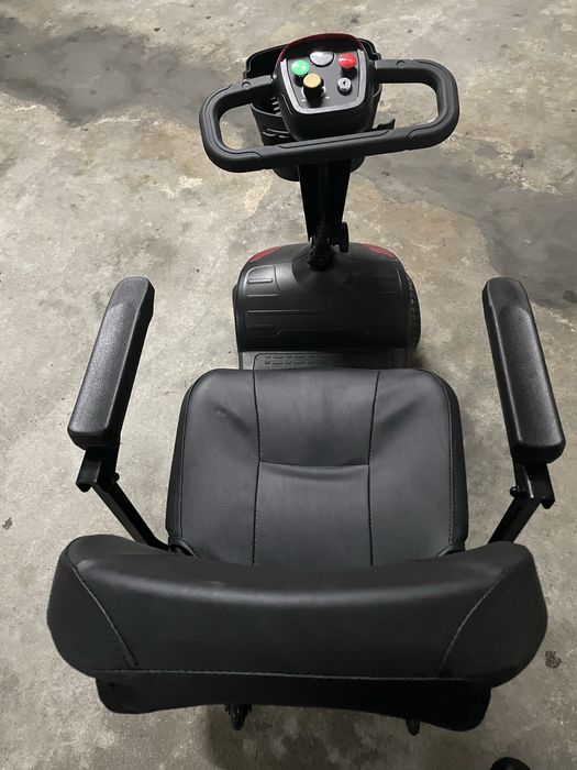 Scooter Mobilidade Reduzida