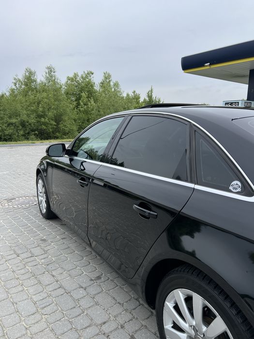 Audi A4 2013 VIN WAUAFAFLXDN043213 фото оголошення 4 з 24