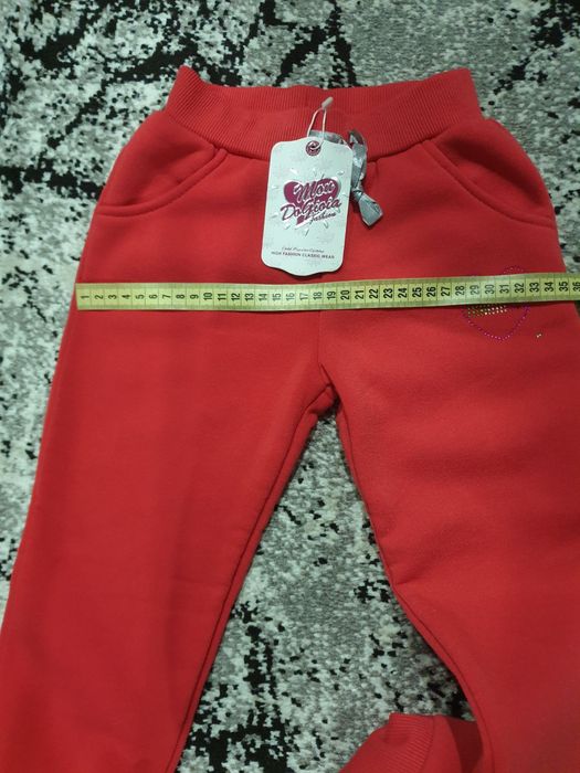 Новые теплые штаны 4-5 лет