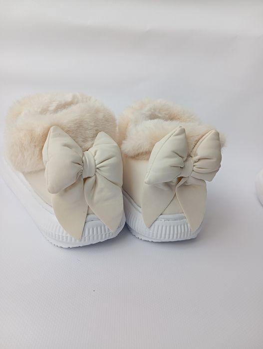 Топові короткі дутики