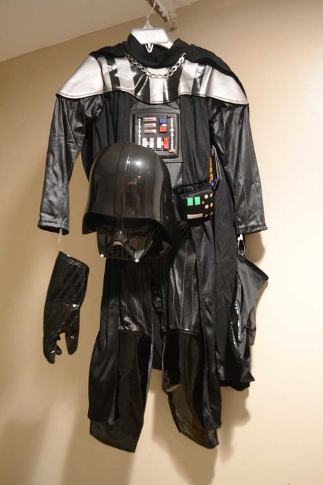 Костюм Дарт Вейдер детский Дисней со звуковыми эффектами