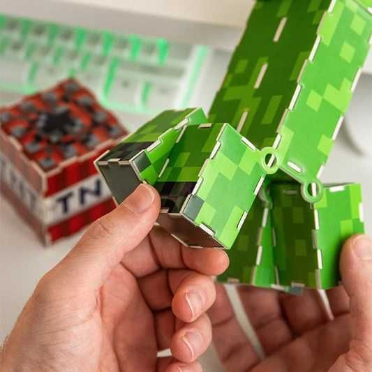 Zestaw Konstrukcyjny Gadżet MINECRAFT CREEPER & TNT KIT 50 EL. Nowy