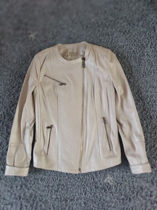 Женская кожаная куртка