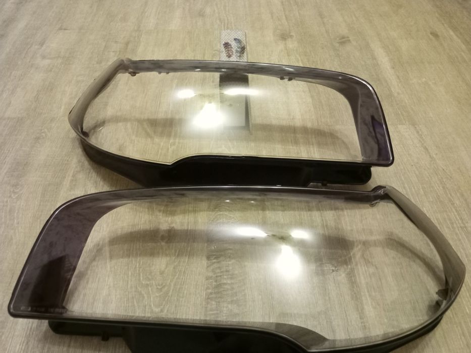 Скло фари BMW X3 E83 2004-2010