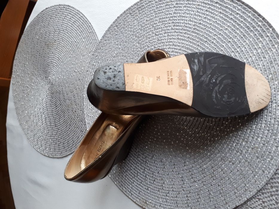 Buty(złote)roz.39