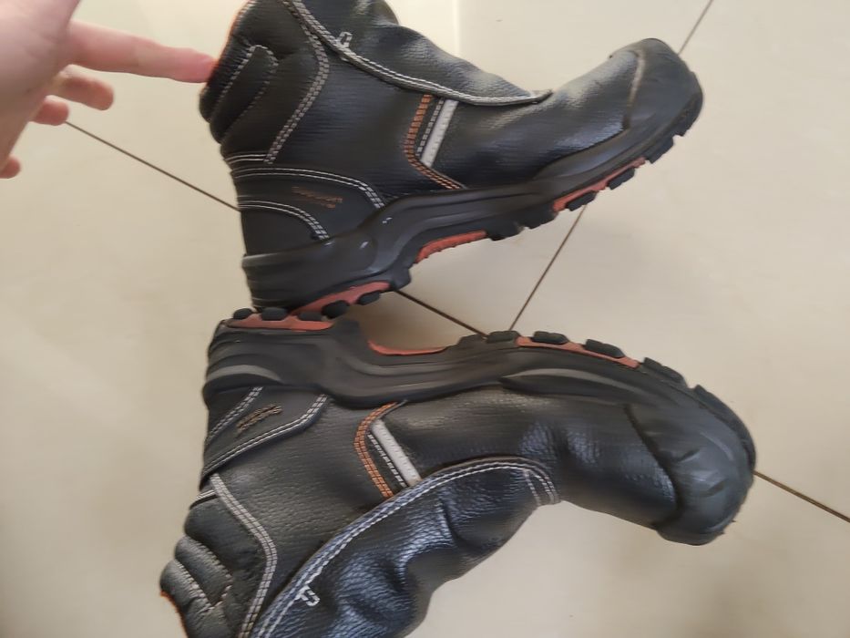 Buty rozm 42 support system