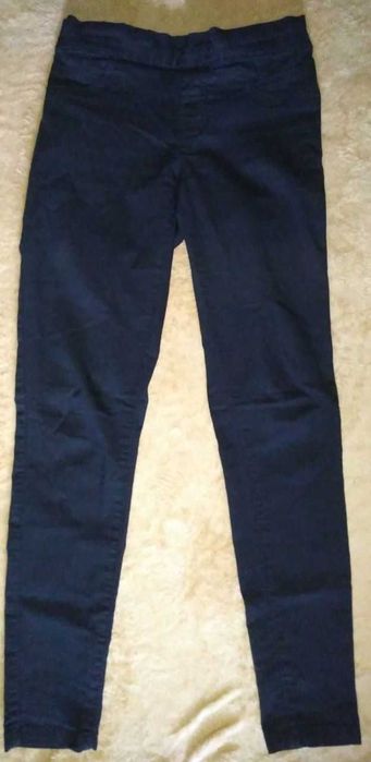 Куртка джинсова  та джинси р-р 42-44 обміняю