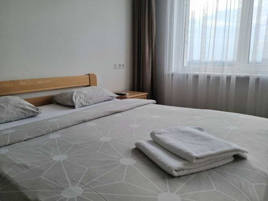 Автоеомне живлення Подобова, погодинна оренда квартир Сихів, Бережансь