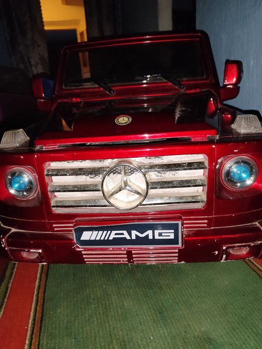 Дитячий автомобіль