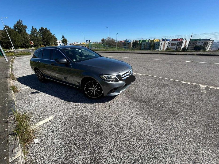 VENDE-SE mercedes