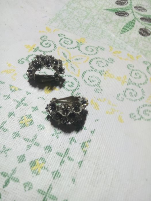Brincos de mola em prata antiga