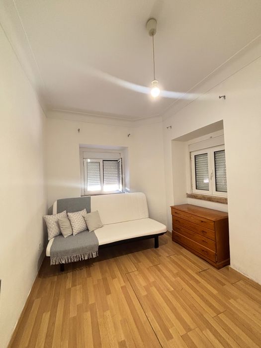 Quarto para arrendar