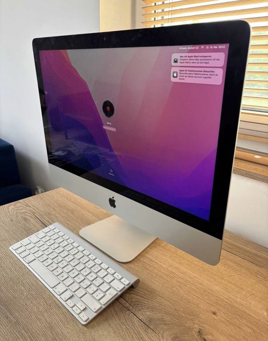 Apple iMac Late 2015 21,5