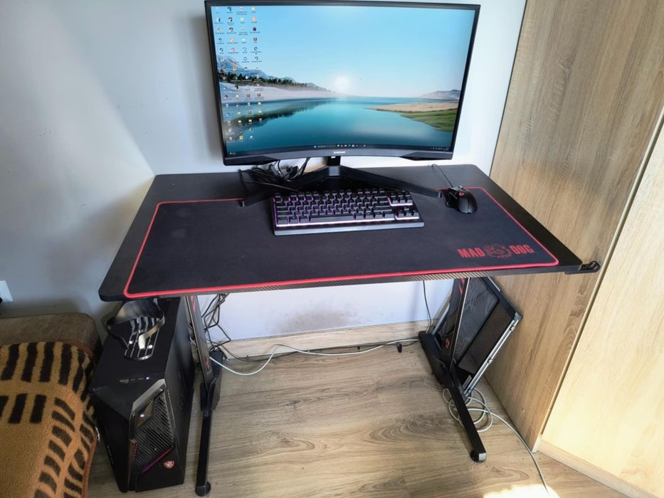 Sprzedam Komputer z całym wyposażeniem