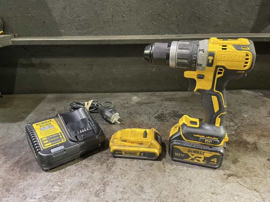 Шуруповерт шурупокрут DeWalt DCD796 DCD 796 Деволт Девольт ударний акумуляторний набір комплект 18V 20V DCB115 зарядка АКБ Безщітковий тушка / набор