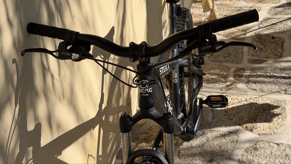 Bicicleta Montanha BTT Berg Stuka 87