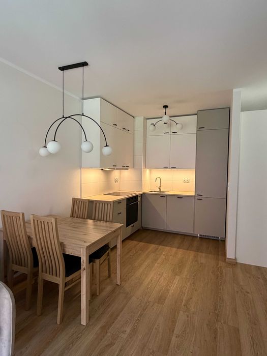 Nowe 2-pokojowe mieszkanie 40 m² | Pierwszy najem | Nowy Reden | Balkon | Winda