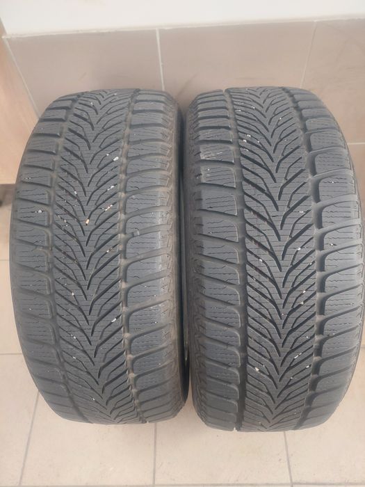 Пара зимової гуми зима зимня R17 215 50