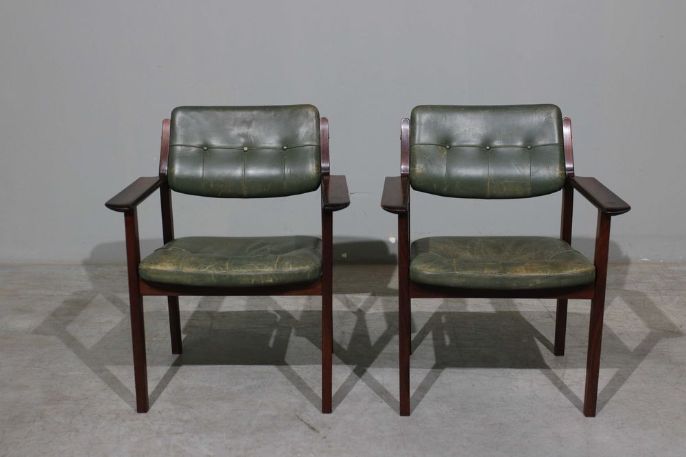 Par de cadeirões Arne Vodder em pau santo | Danish Design