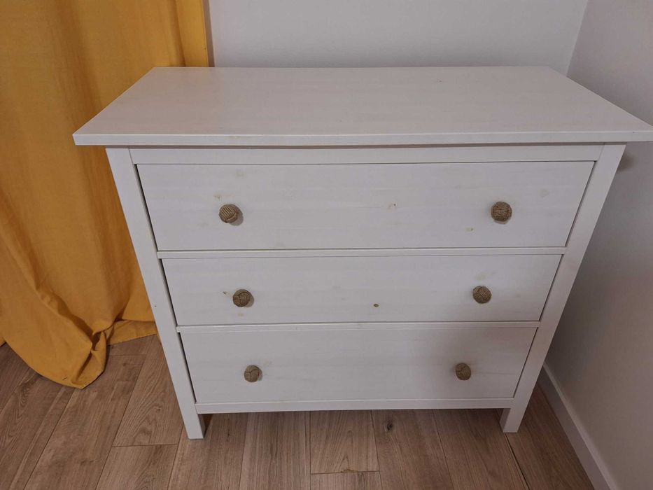 Cómoda Hemnes Ikea