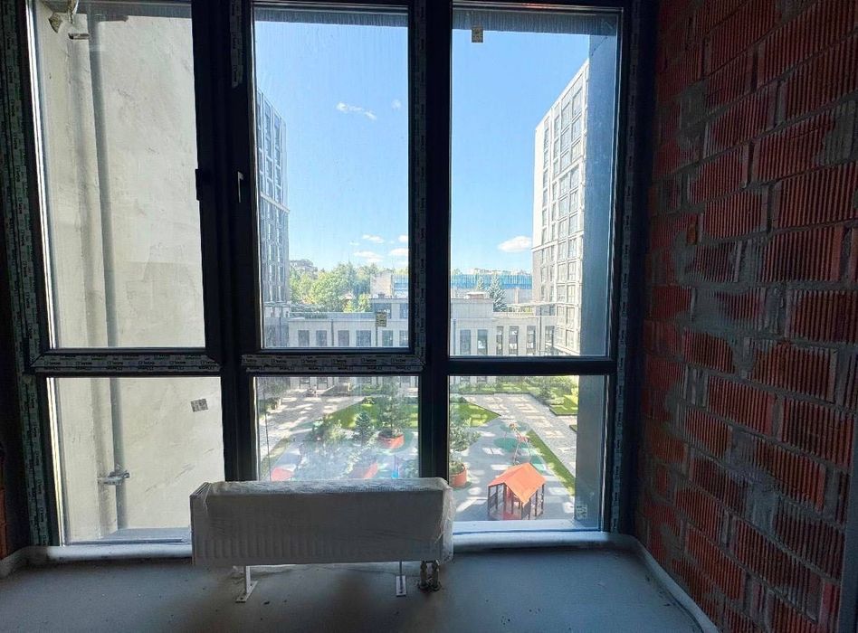 Продам 1 квартиру-студию  ЖЕНЕВА