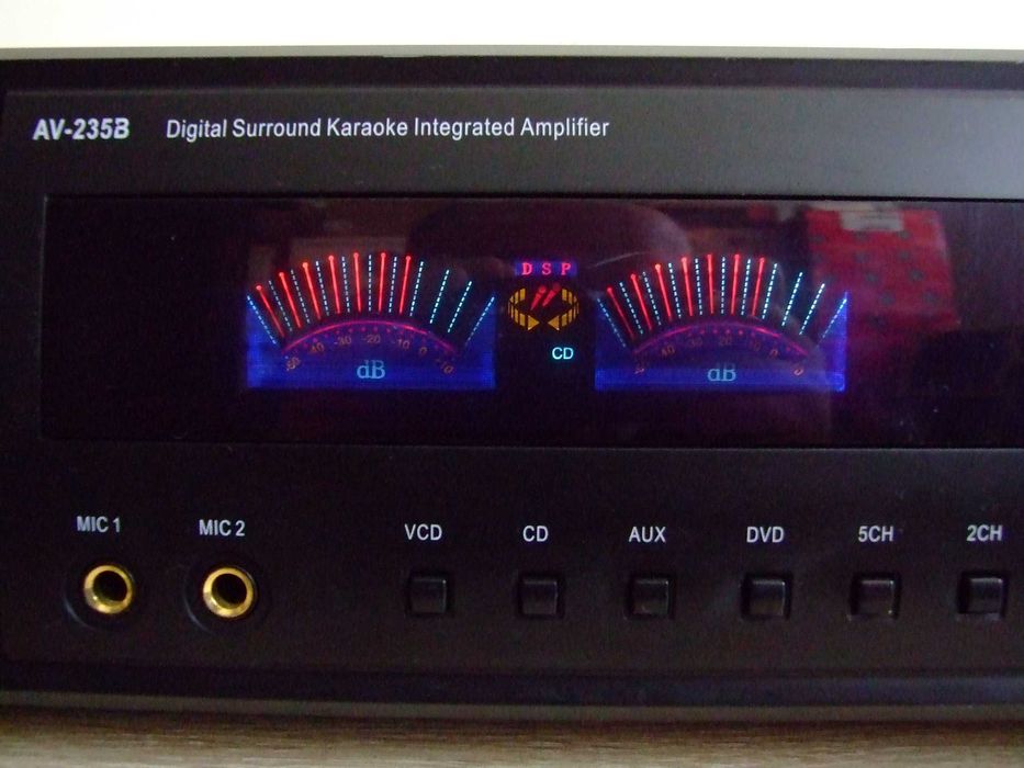 McVoice AV-235B       .