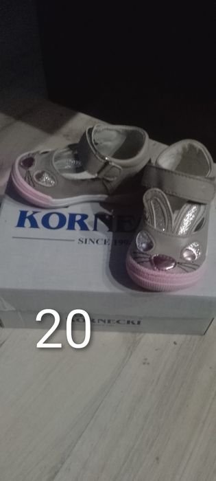 Buciki dla dziewczynki