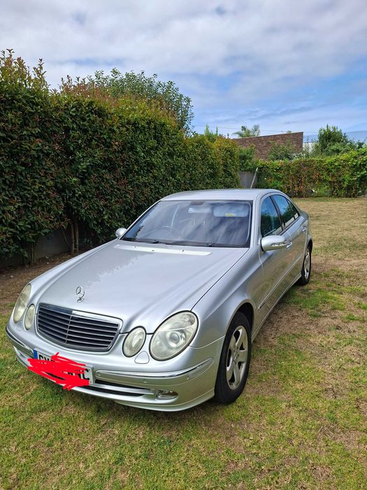 Mercedes Benz E220
