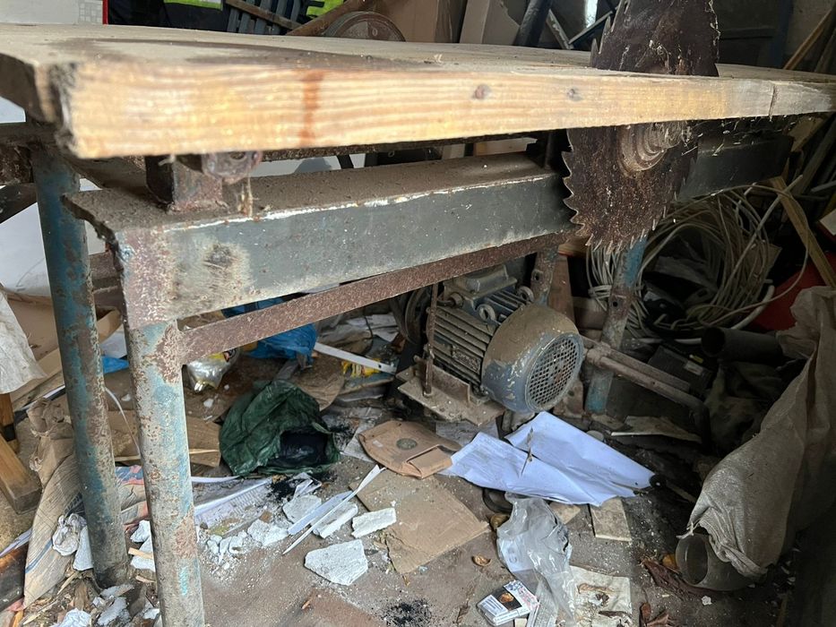 Циркулярка в робочому стані