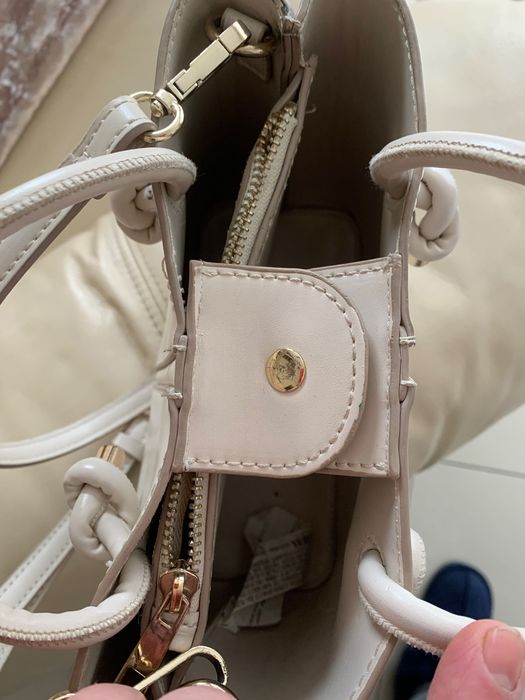 Сумка жіноча ZARA бежева через плече