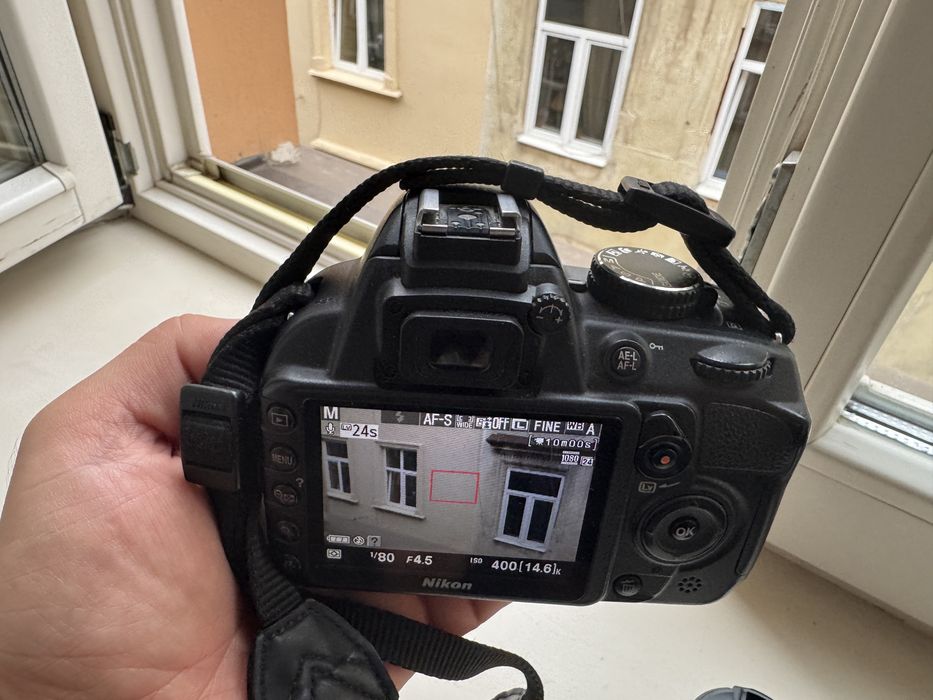 Фотопарат Nikon D3100 набір (18-55 + спалах + фільтри + рюкзак)