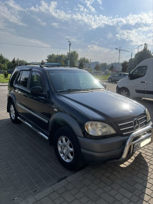 Mercedes ML320 ( M-Class W163)