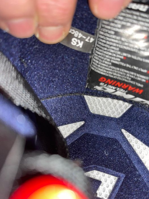 Capacete one criança