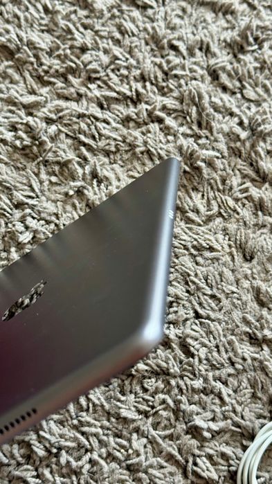 iPad 7 Apenas 105 Ciclos (como novo)