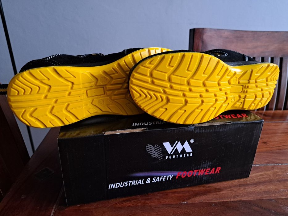 Nowe buty robocze VM Footwear Industrial&Safety