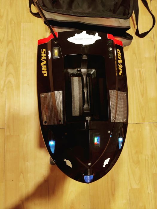 Skarp łódka zanętowa