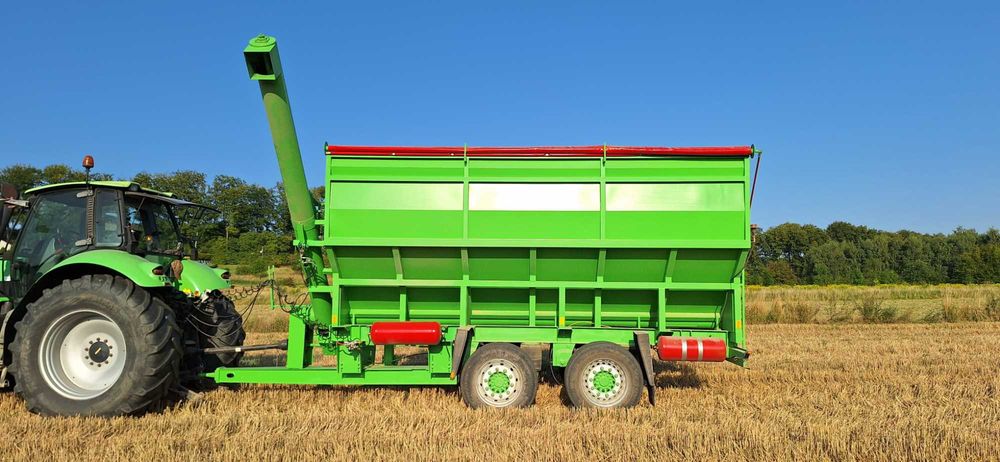 Przyczepa Przeładowcza