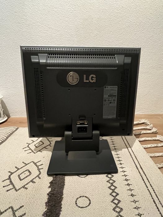 Monitor LG Flatron