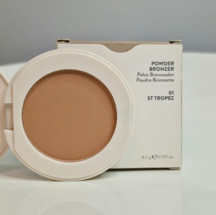St. Tropez Powder Bronzer Farmasi