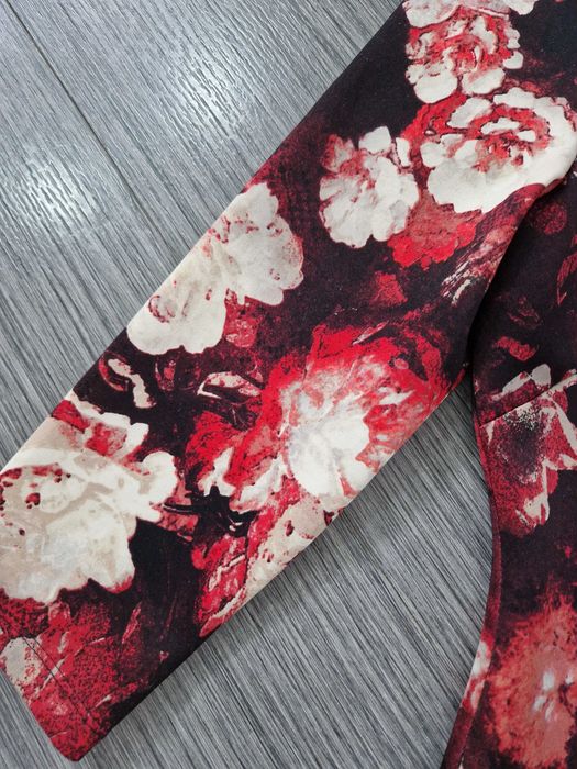 Sukienka z rękawem 3/4