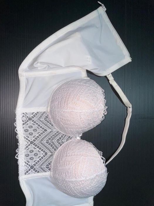 Different bras with different sizes and brands