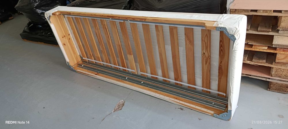 2 Camas Singulares de Madeira (IKEA)
